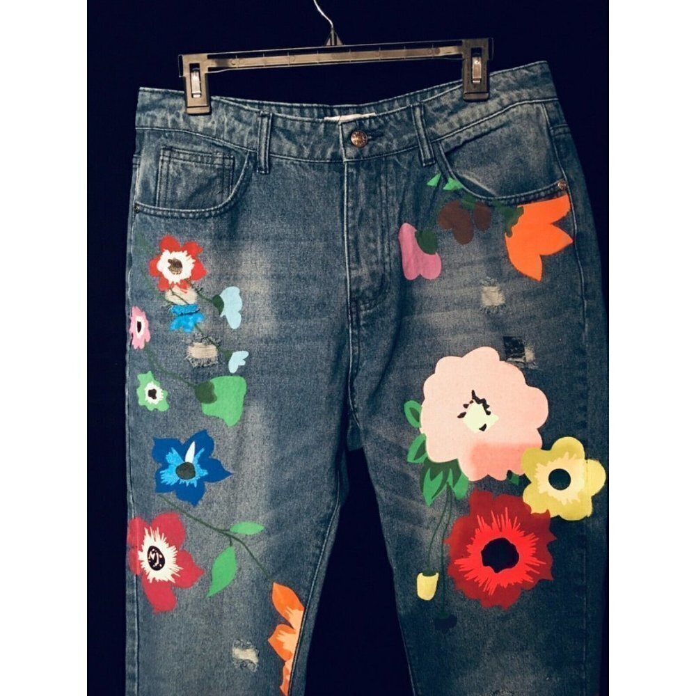 MISS LOOK Painted Boyfriend jeans, Dark Wash wMulticolor flowers, Size 6-8 - Picture 6 of 7